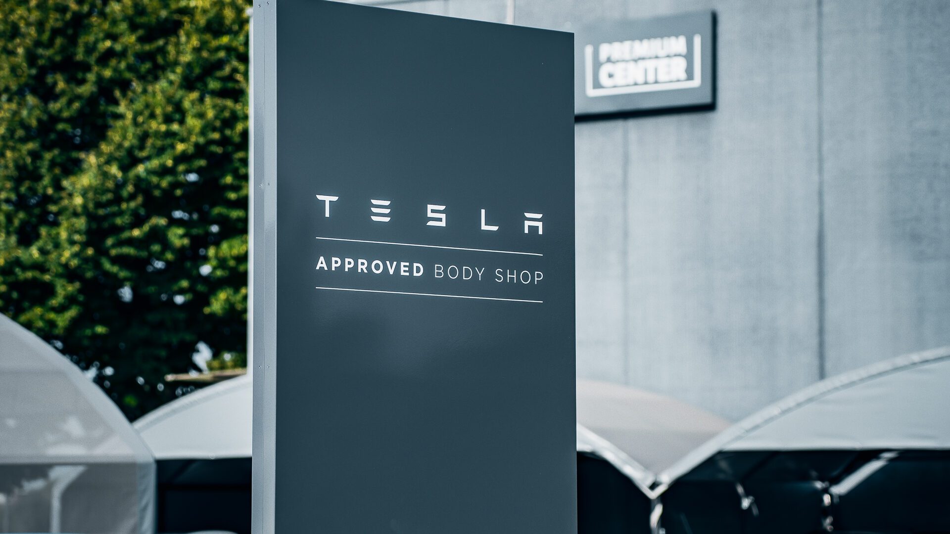Tesla Model S carrozzeria autorizzata Padova